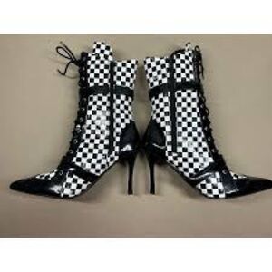 Funtasma Black &  White Checkered Lace Up Boots with stilletto heel sz 8